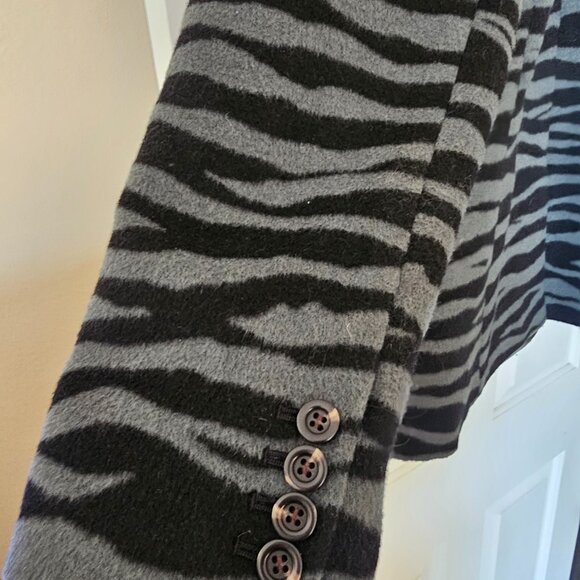 Ann Taylor Forest Green and Black Leopard Print SZ 18 Blazer - Picture 6 of 6